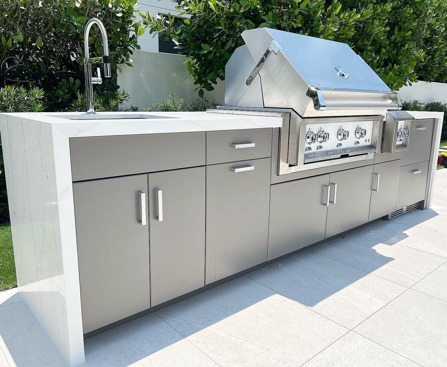 Hdpe Outdoor Kitchen Cabinets